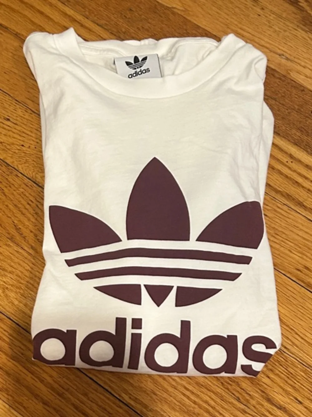 adidas White Short Sleeve Tee with Burgundy Trefoil Logo NWOT